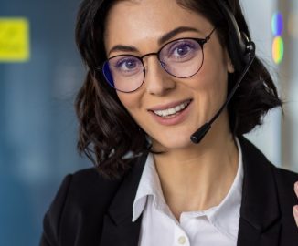 How BPO Uses Voice Process and Non-Voice Process to Engage Your Customers 