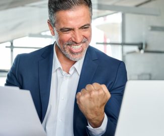 How Do Franchise Owners Get Paid? 